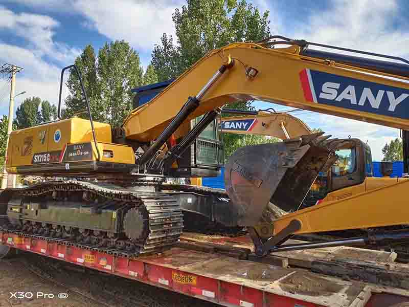 New customer in Congo orders a SANYI SY215 excavator